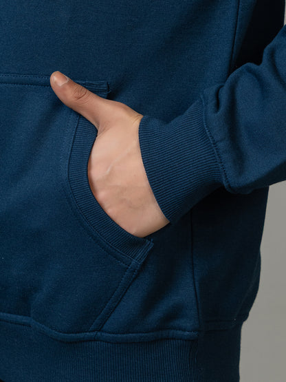 Men's 'I Chill Harder' Meditation Alien Back Graphic Hoodie - Polar Midnight Navy