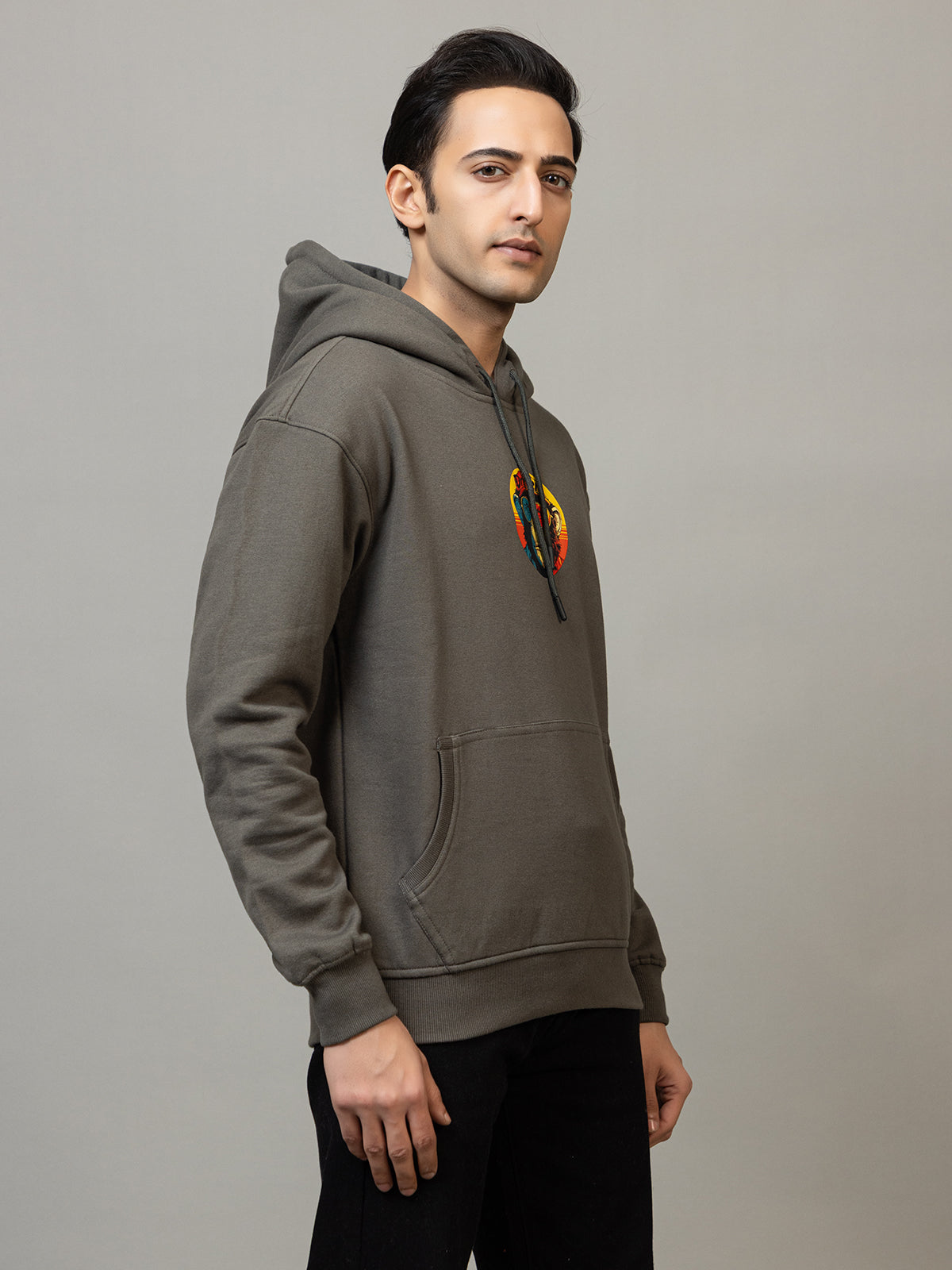 Men's 'Drifter Monkey' Pop Art Back Graphic Hoodie -Polar Charcoal Olive