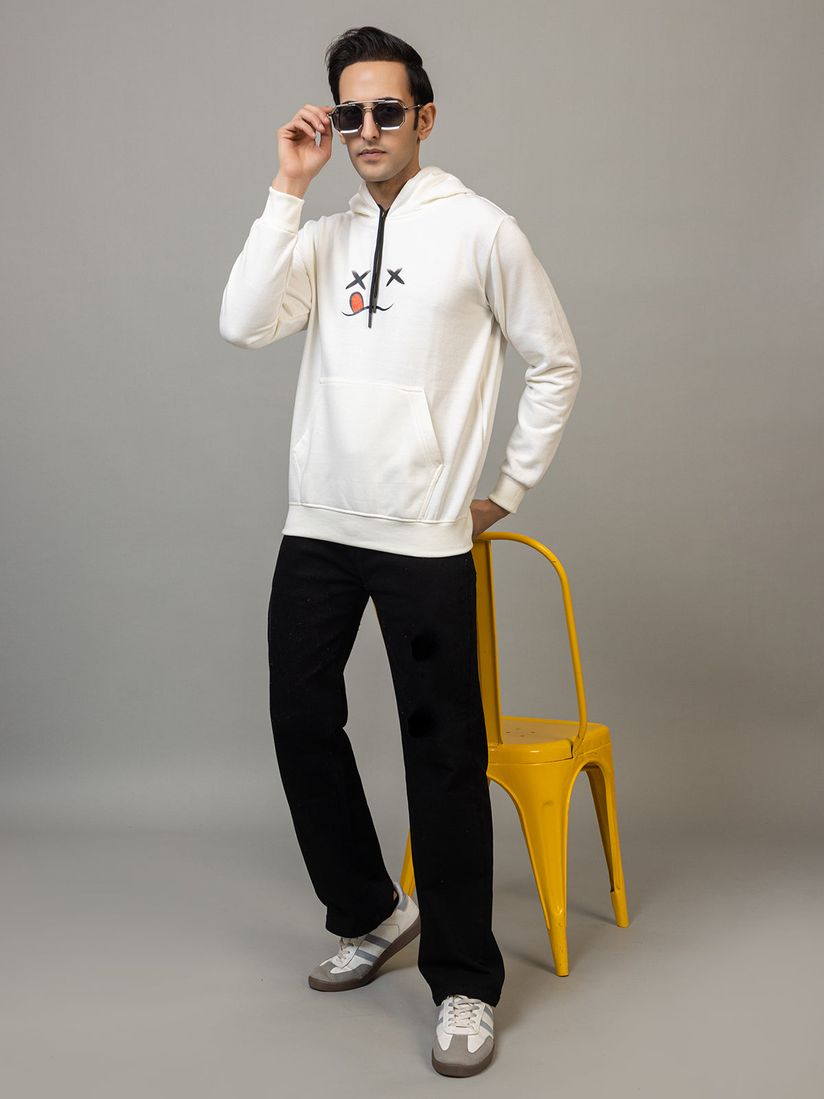 Cross-Eyed Emoji' Hoodie - Polar White